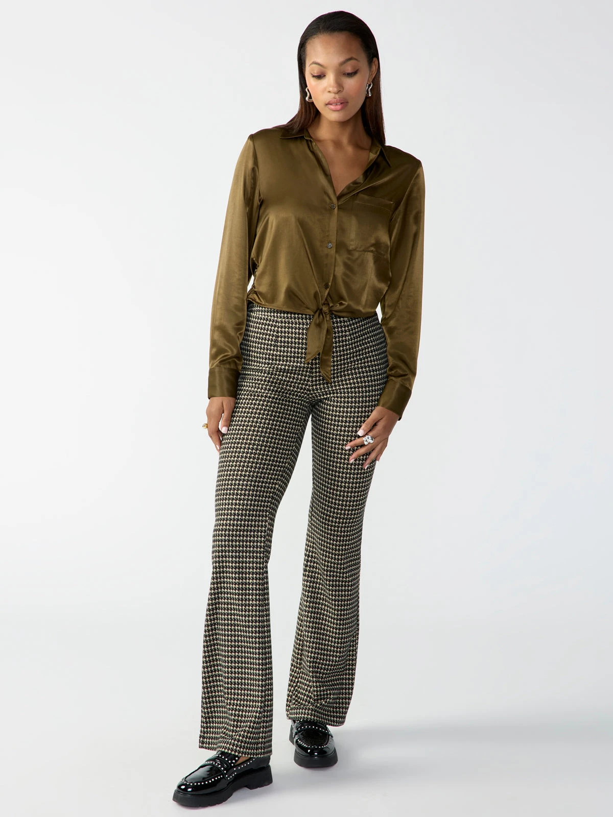 Girlfriend Tie Shirt Fatigue 2 Girlfriend Tie Shirt Fatigue - Image 2