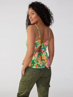 Best Seller -Clothing Store CB2260L7A ESCA 2894