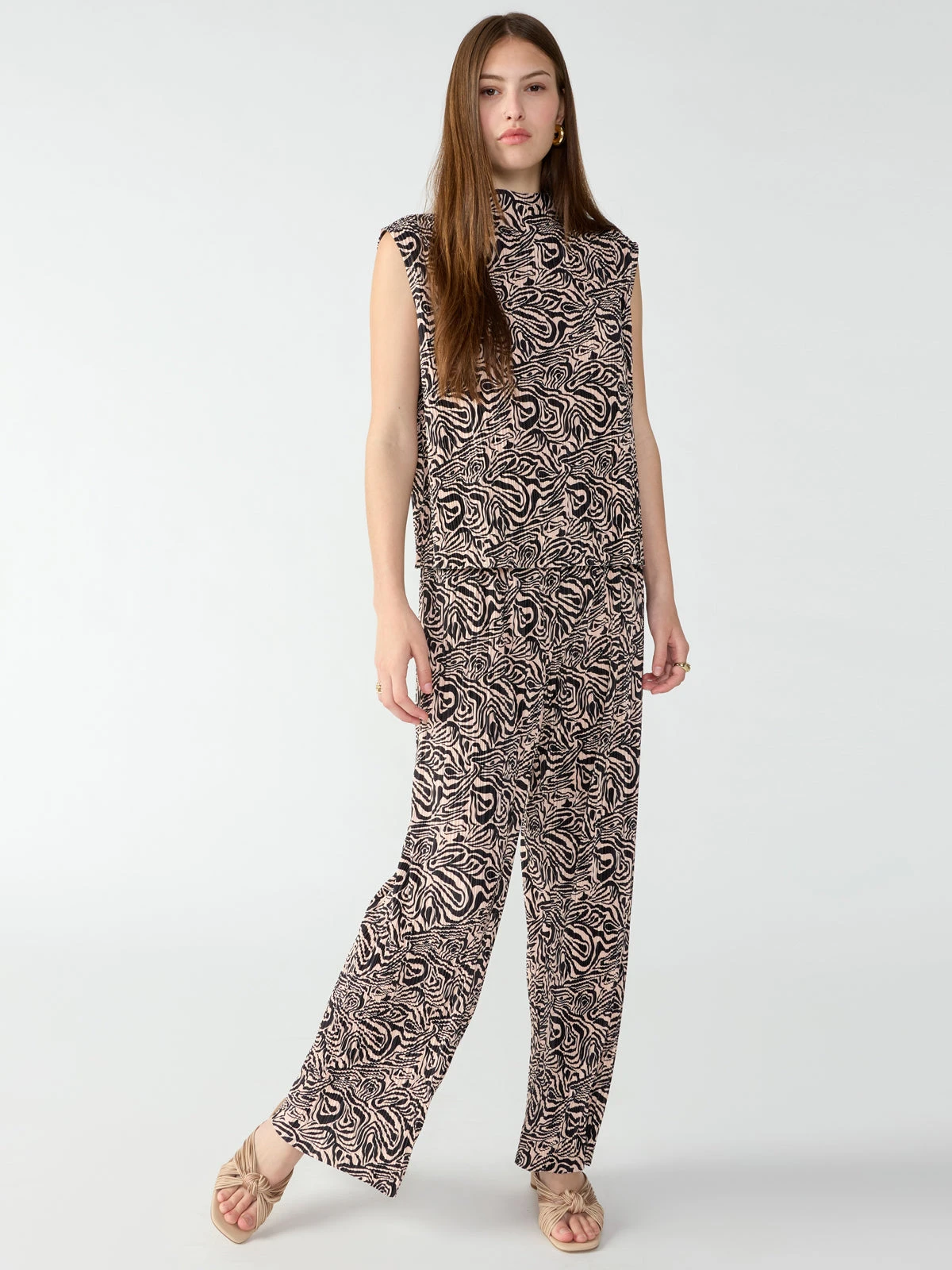 Plisse Semi High Rise Pull On Pant Safari 2 Plisse Semi High Rise Pull On Pant Safari - Image 2