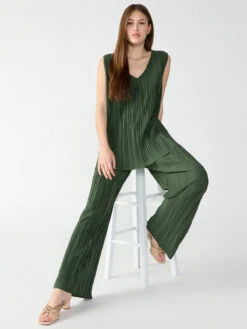 Plisse Tunic Top Kombu Green 9 Plisse Tunic Top Kombu Green -Clothing Store CB2411PE8 KMGR 0923 c1773595 8bbe 44b3 846f 47d3c3da2d80