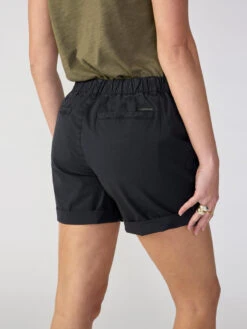 Switchback Cuffed Short Worn Black -Clothing Store CH0250R3O WRBL 3118