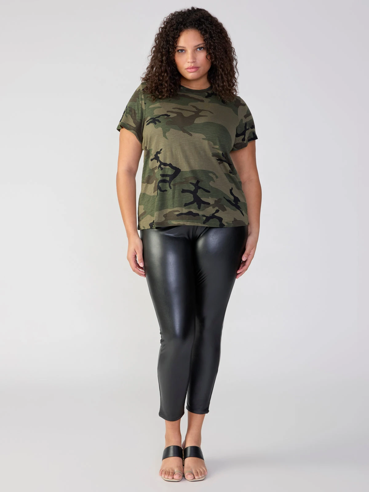 Runway High Rise Legging Slick Black Inclusive Collection 5 Runway High Rise Legging Slick Black Inclusive Collection - Image 5