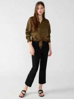 The Eastend Mod Semi High Rise Crop Pant Black