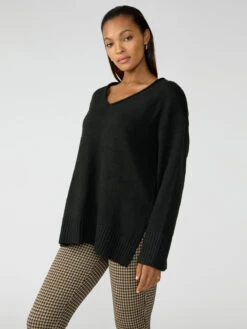 Casual Cozy V-Neck Sweater Black
