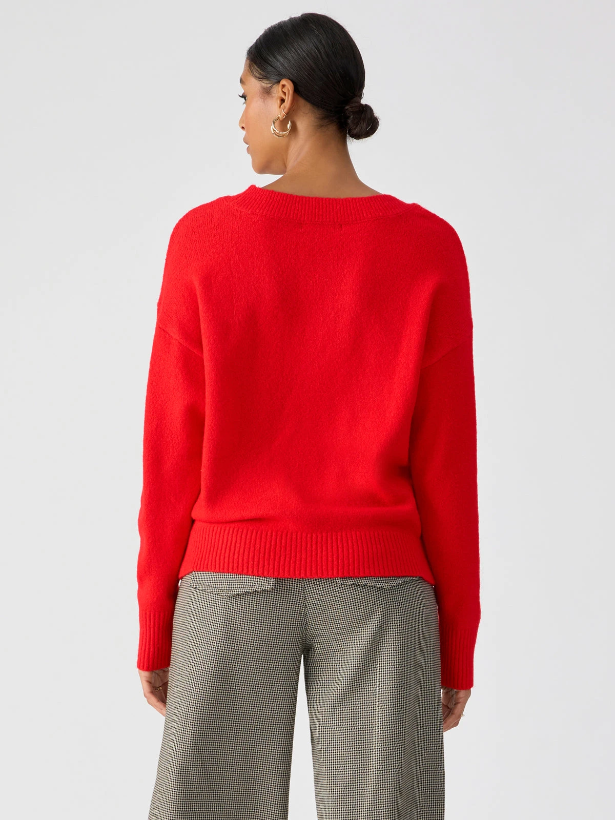 Easy Breezy V-Neck Pullover Sweater Lipstick 3 Easy Breezy V-Neck Pullover Sweater Lipstick - Image 3