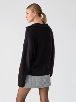 Johnny Collared Sweater Black 5 Johnny Collared Sweater Black -Clothing Store CW1240PD4 BLCK 02993