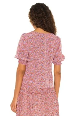 Sanctuary It's A Must Blouse Meadow Ditsy 6 Sanctuary It's A Must Blouse Meadow Ditsy -Clothing Store SANC WS640 V3