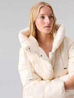 Debra High Shine Puffer Jacket Sugar Cookie